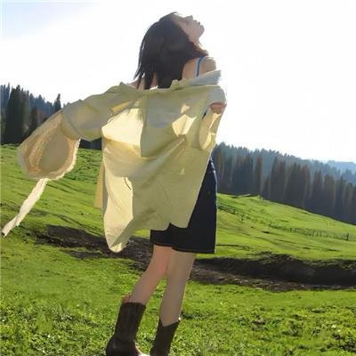 女人与英雄 封面
