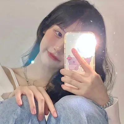 不可爱的她 封面